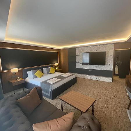 Uk Ankara Hotel Kültér fotó