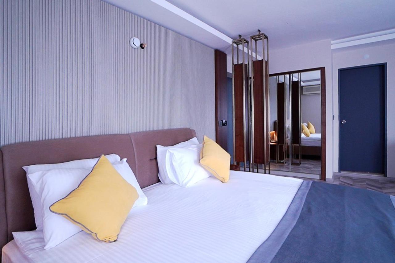 Uk Ankara Hotel Kültér fotó