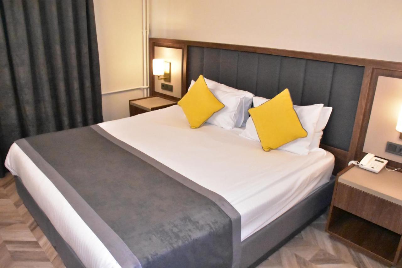 Uk Ankara Hotel Kültér fotó