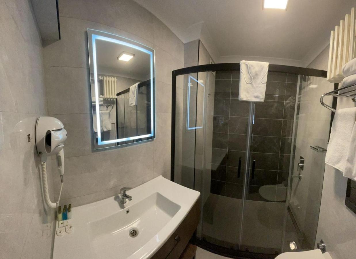 Uk Ankara Hotel Kültér fotó