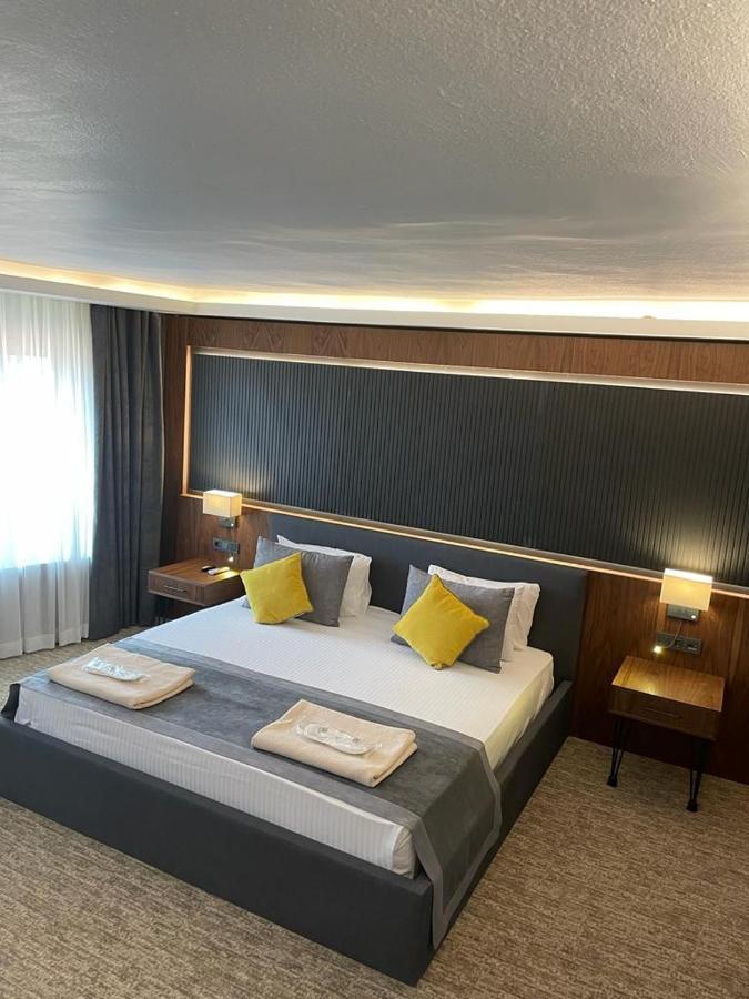 Uk Ankara Hotel Kültér fotó
