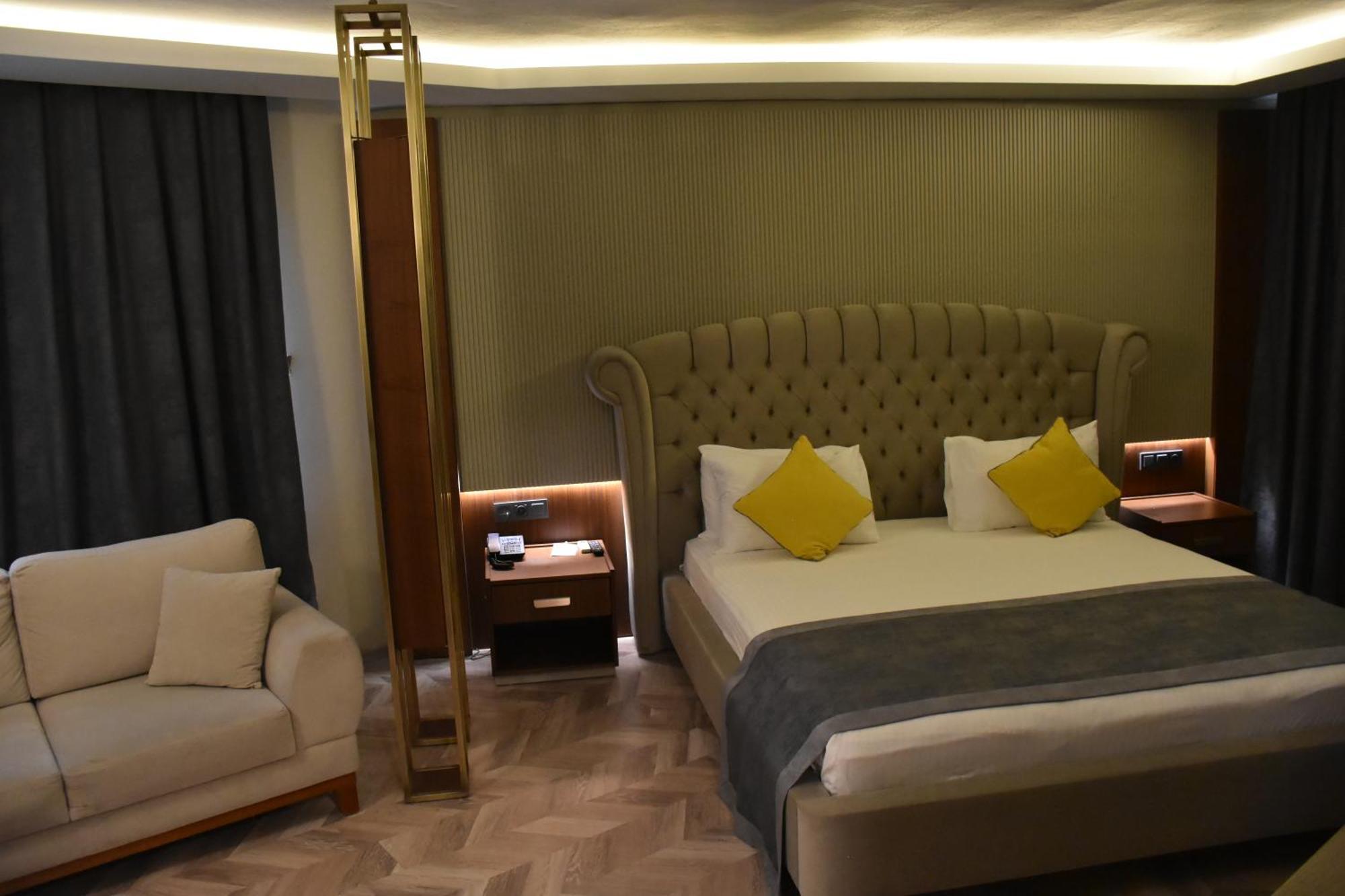 Uk Ankara Hotel Kültér fotó