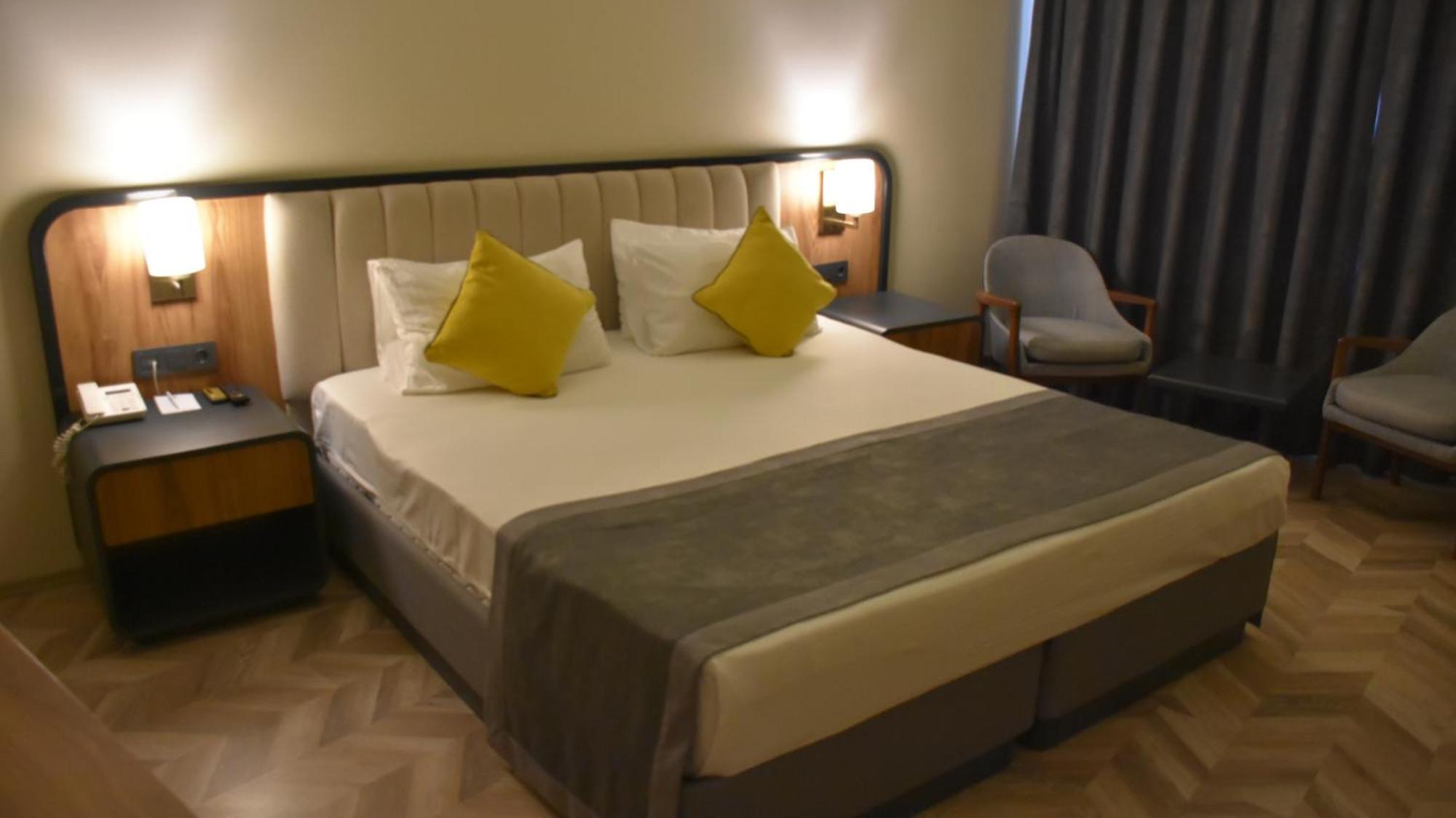 Uk Ankara Hotel Kültér fotó